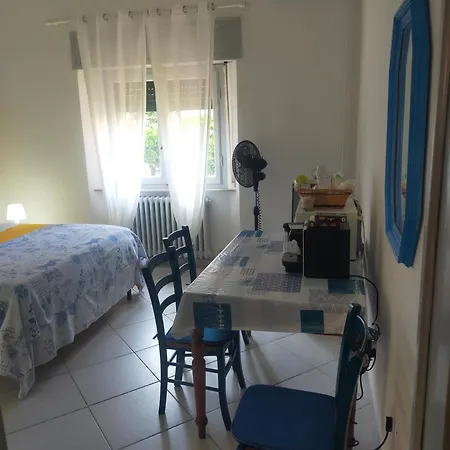 Via Mascagni 50 A Gasthuis 3*